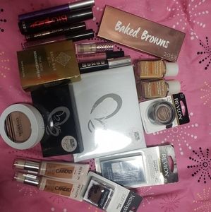 Makeup lot